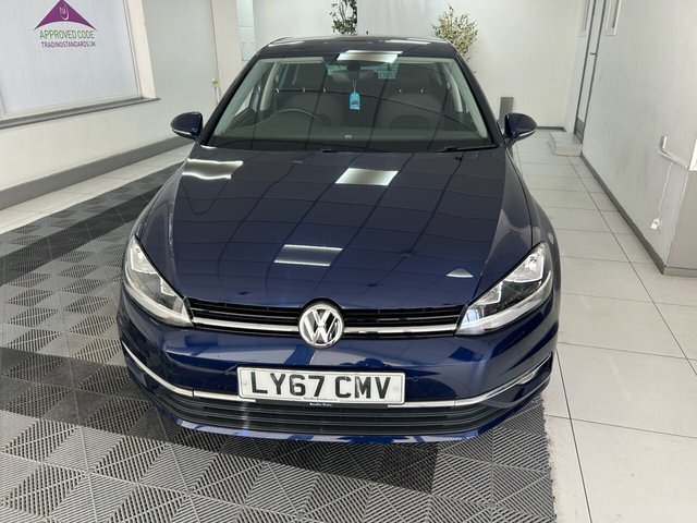 2018 VOLKSWAGEN GOLF - Photo 2