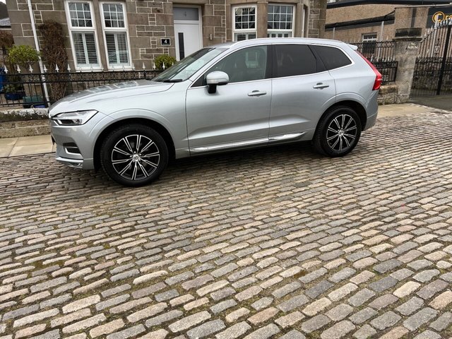 2017 VOLVO XC60 - Photo 6