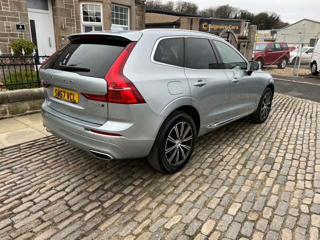 2017 VOLVO XC60 - Photo 9
