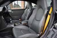 USED 2006 04 PORSCHE 911 3.6 997 Turbo Coupe 2dr Petrol Manual AWD (307 g/km, 480 bhp) MANUAL / PCCB / HUGE HIST FILE