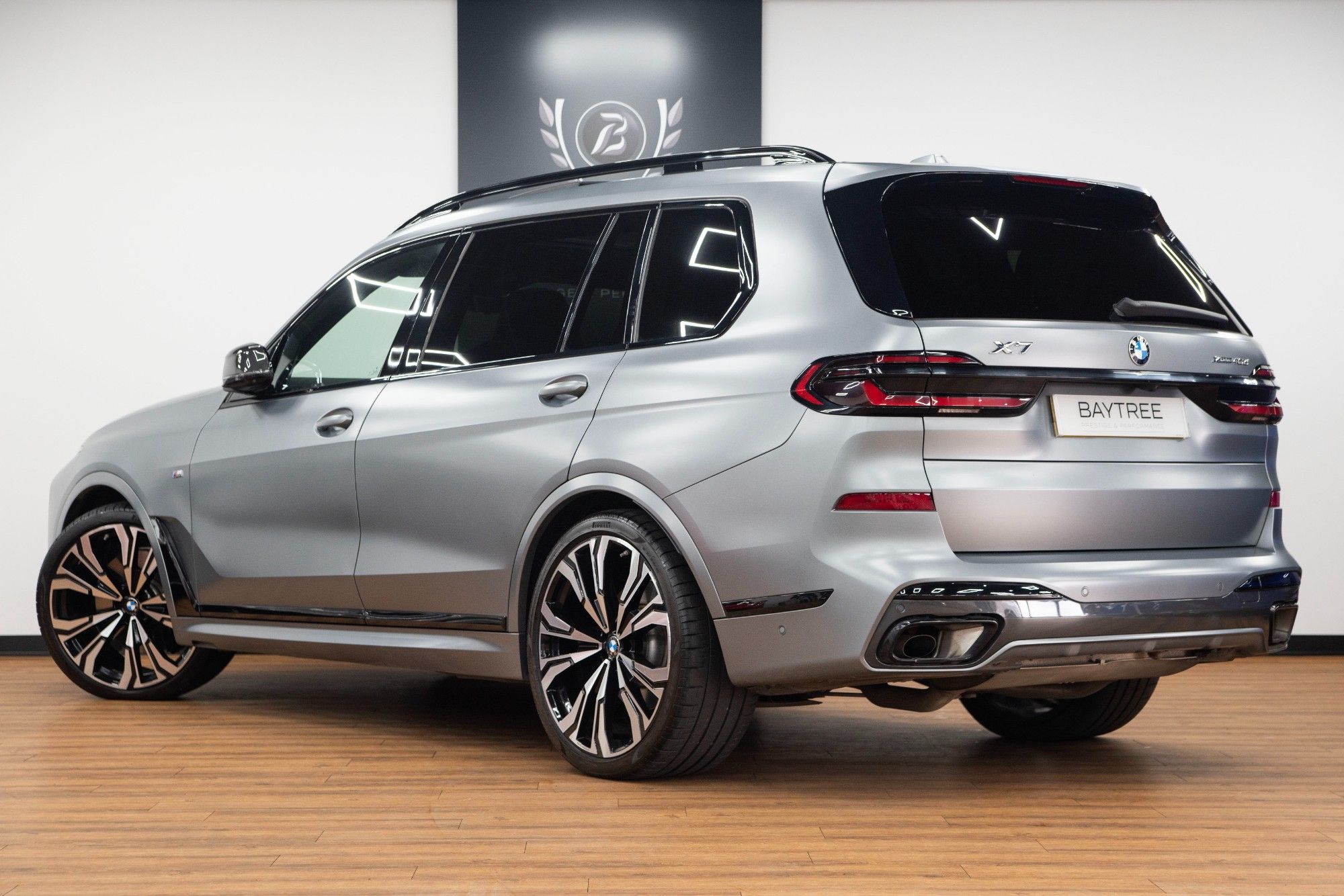 USED 2023 23 BMW X7 3.0 40d MHT M Sport Diesel Hybrid 
