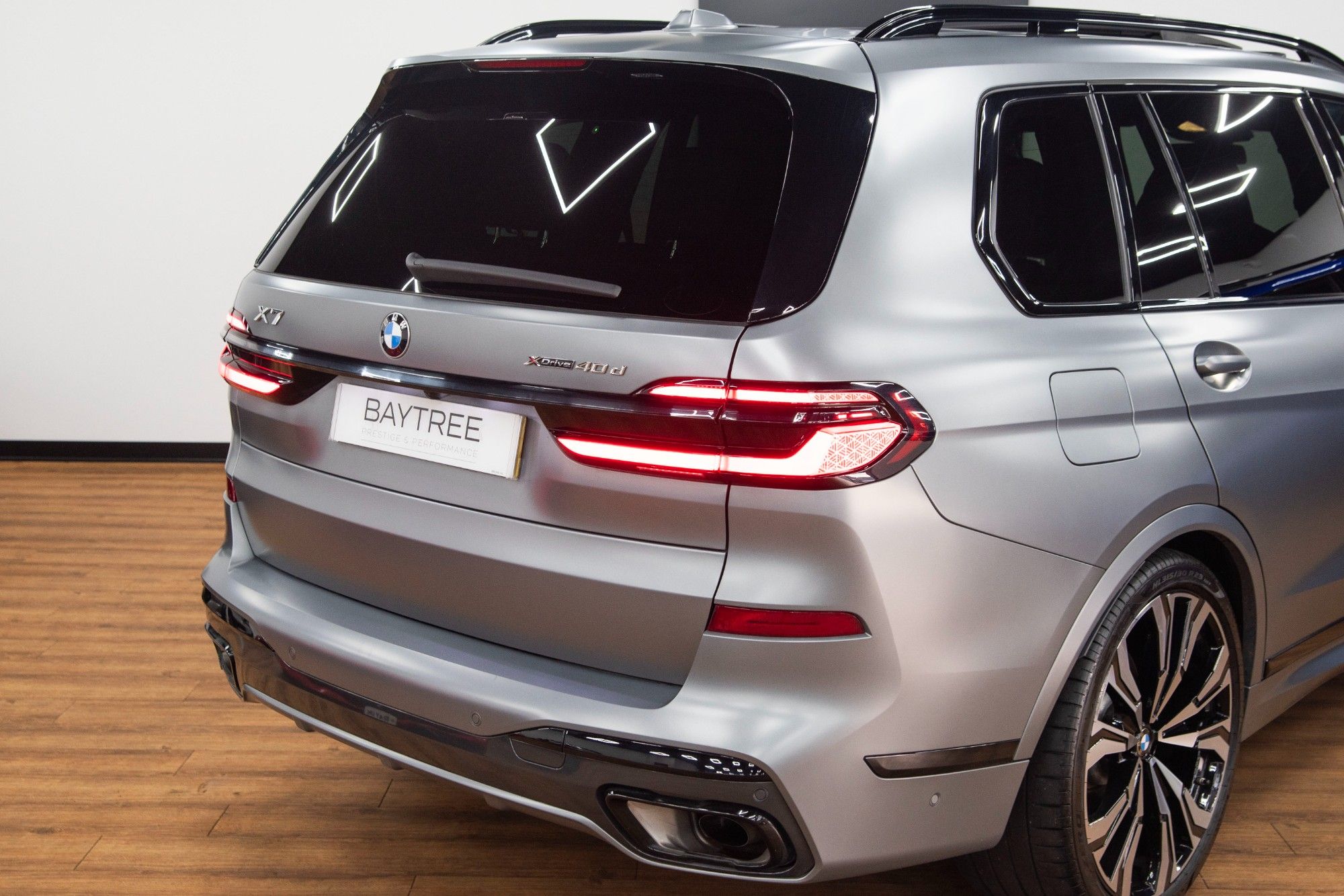 USED 2023 23 BMW X7 3.0 40d MHT M Sport Diesel Hybrid 