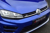 USED 2016 66 VOLKSWAGEN GOLF 2.0 TSI BlueMotion Tech R Estate 5dr Petrol DSG 4MOTION Euro 6 (s/s) (300 ps) 1 OWNER / PAN ROOF / DYNAUDIO