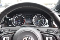 USED 2016 66 VOLKSWAGEN GOLF 2.0 TSI BlueMotion Tech R Estate 5dr Petrol DSG 4MOTION Euro 6 (s/s) (300 ps) 1 OWNER / PAN ROOF / DYNAUDIO