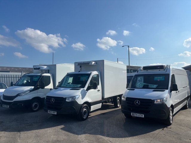 2025 MERCEDES-BENZ SPRINTER X3 IN STOCK MERCEDES BOX / VAN IVECO FROM £23995 + VAT - Photo 9