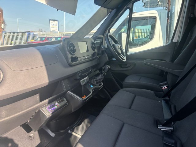 2025 MERCEDES-BENZ SPRINTER X3 IN STOCK MERCEDES BOX / VAN IVECO FROM £23995 + VAT - Photo 10