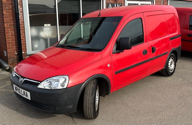 2010 10 Vauxhall Combo 1.3 CDTi 1700 16v Panel Van 3dr Diesel Manual (134 g/km, 69 bhp)