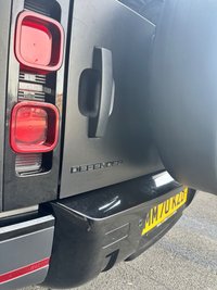 USED 2021 70 LAND ROVER DEFENDER 2.0 SD4 S SUV 5dr Diesel Auto 4WD Euro 6 (s/s) (200 ps) 