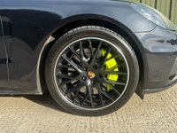 USED 2019 19 PORSCHE PANAMERA 2.9 V6 E-Hybrid 14kWh 4 Sport Turismo 5dr Petrol Plug-in Hybrid PDK 4WD Euro 6 (s/s) (462 ps) FULL SERVICE HISTORY PAN ROOF