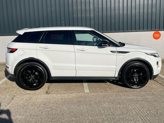 View our LAND ROVER RANGE ROVER EVOQUE