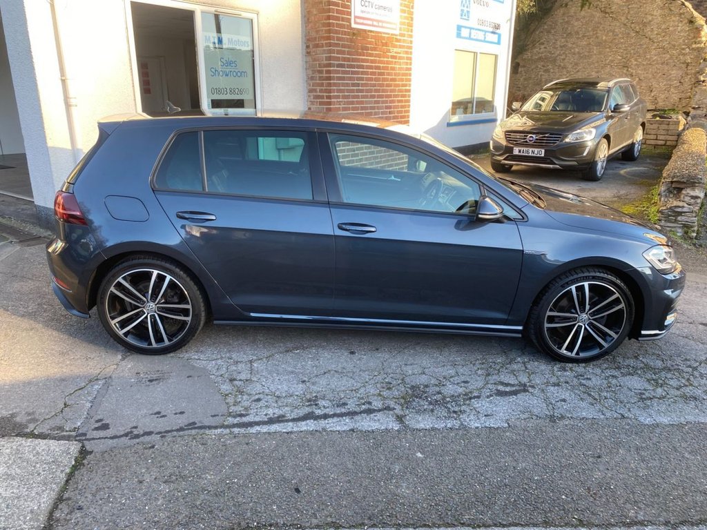 USED 2019 19 VOLKSWAGEN GOLF 2.0 TDI GTD Hatchback 5dr Diesel DSG Euro 6 (s/s) (184 ps) HEATED SEATS + SAT NAV + DAB