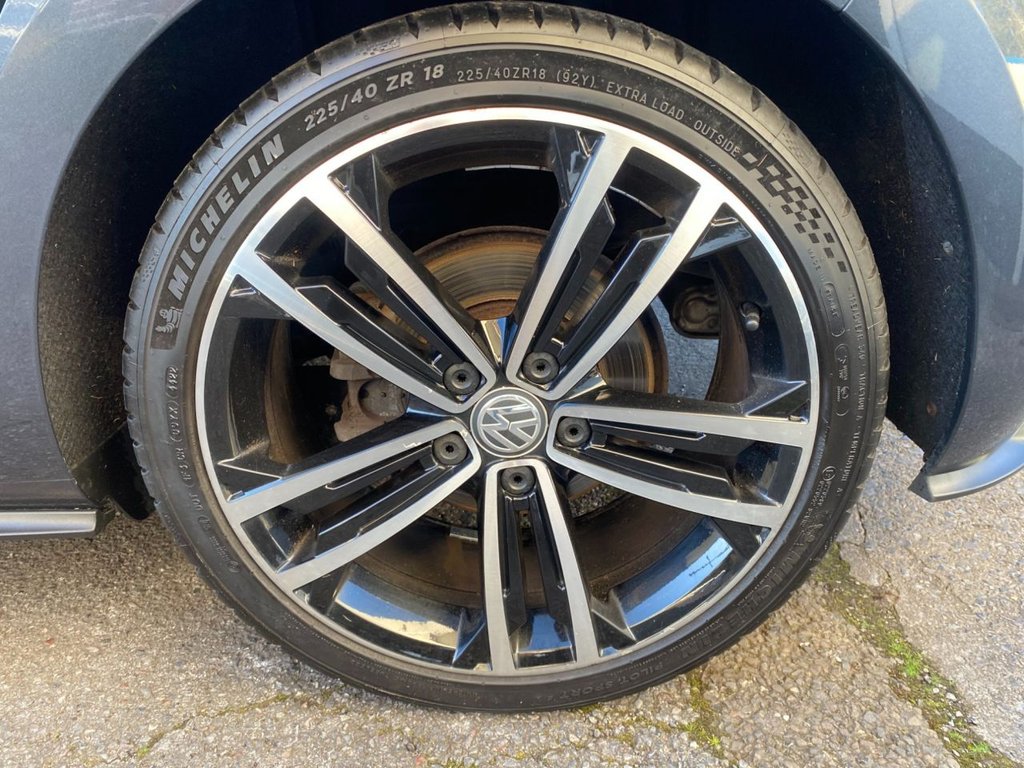 USED 2019 19 VOLKSWAGEN GOLF 2.0 TDI GTD Hatchback 5dr Diesel DSG Euro 6 (s/s) (184 ps) HEATED SEATS + SAT NAV + DAB
