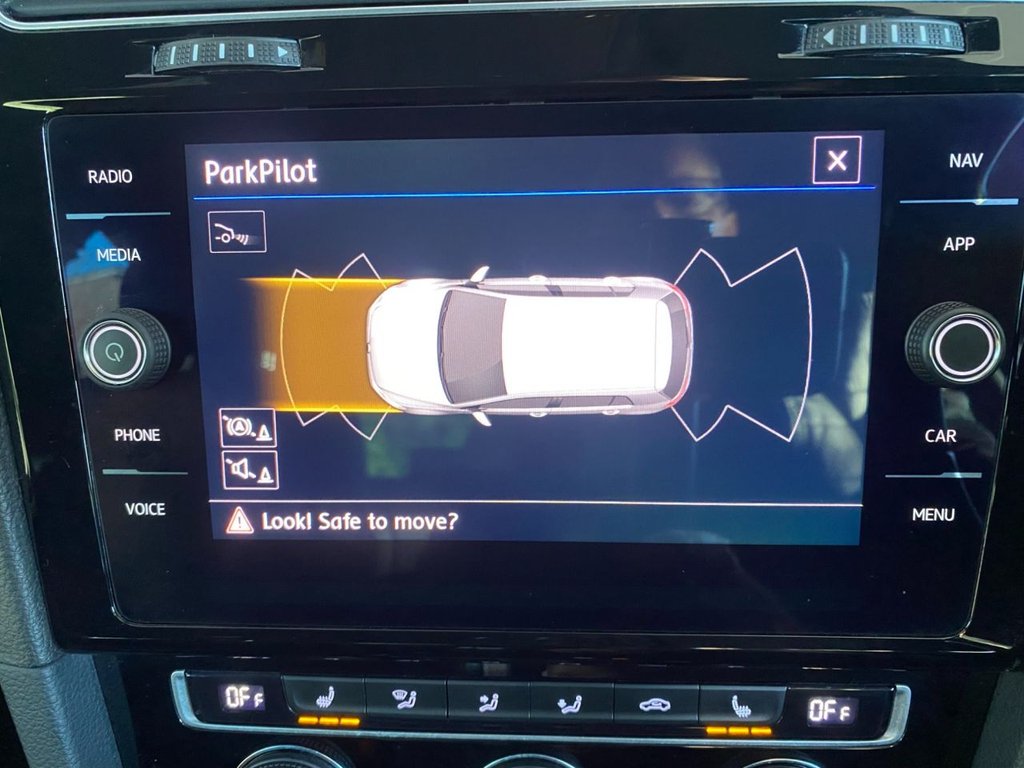 USED 2019 19 VOLKSWAGEN GOLF 2.0 TDI GTD Hatchback 5dr Diesel DSG Euro 6 (s/s) (184 ps) HEATED SEATS + SAT NAV + DAB