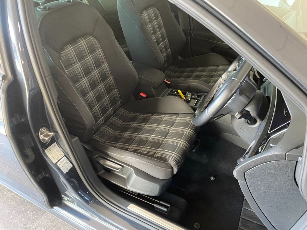 USED 2019 19 VOLKSWAGEN GOLF 2.0 TDI GTD Hatchback 5dr Diesel DSG Euro 6 (s/s) (184 ps) HEATED SEATS + SAT NAV + DAB