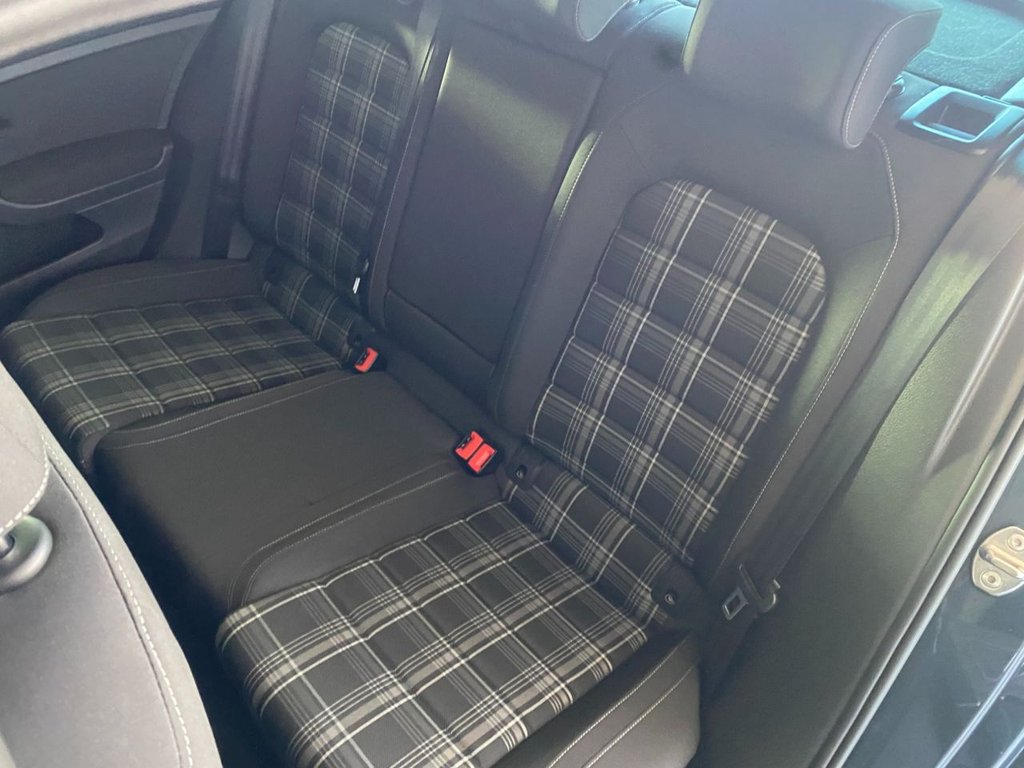 USED 2019 19 VOLKSWAGEN GOLF 2.0 TDI GTD Hatchback 5dr Diesel DSG Euro 6 (s/s) (184 ps) HEATED SEATS + SAT NAV + DAB