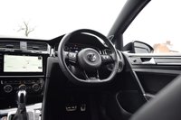 USED 2017 T VOLKSWAGEN GOLF 2.0 TSI R Hatchback 5dr Petrol DSG 4Motion Euro 6 (s/s) (310 ps) LEATHER / DCC / PRO NAV / FSH