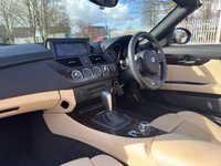 USED 2011 61 BMW Z4 2.5 23i M Sport Highline Edition Convertible 2dr Petrol Auto sDrive Euro 5 (204 ps) 