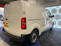 USED 2020 70 VAUXHALL VIVARO 1.5 Turbo D 2700 Edition Panel Van 5dr Diesel Manual L1 H1 Euro 6 (s/s) (100 ps) 