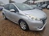 USED 2015 15 PEUGEOT 208 1.4 HDi Style Hatchback 5dr Diesel Manual Euro 5 (70 ps) &pound;20TAX+CRUISE+SATNAV+PANROOF+BLUETOOTH+PARK SENSORS