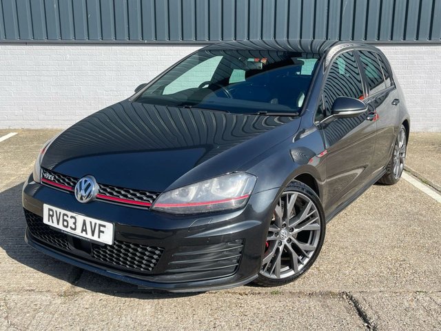 View our VOLKSWAGEN GOLF