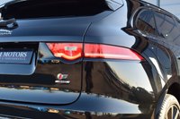 USED 2016 66 JAGUAR F-PACE 3.0 V6 S SUV 5dr Petrol Auto AWD Euro 6 (s/s) (380 ps) DEPLOYABLE STEPS / SLIDING PAN