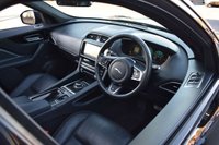 USED 2016 66 JAGUAR F-PACE 3.0 V6 S SUV 5dr Petrol Auto AWD Euro 6 (s/s) (380 ps) DEPLOYABLE STEPS / SLIDING PAN