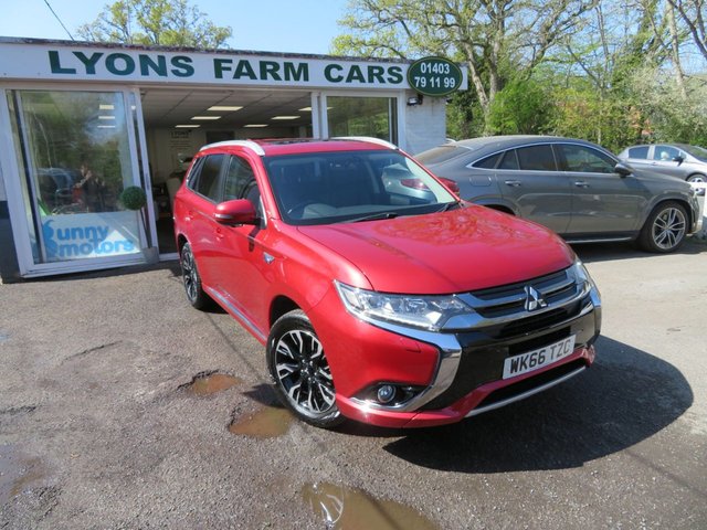 2016 66 Mitsubishi Outlander 2.0h 12kWh GX4h SUV 5dr Petrol Plug-in Hybrid CVT 4WD Euro 6 (s/s) (200 ps) PHEV Automatic Four Wheel Drive