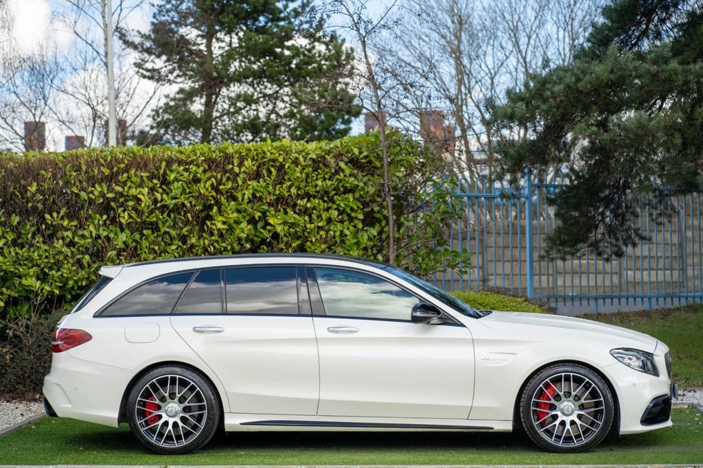 USED 2019 19 MERCEDES-BENZ C-CLASS 4.0 C63 V8 BiTurbo AMG S (Premium Plus) Estate 5dr Petrol SpdS MCT Euro 6 (s/s) (510 ps) A VERY WELL PRESENTED AND CARED FOR EXAMPLE WITH FULL IMPECCABLE MERCEDES BENZ MAIN DEALER SERVICE HISTORY WITH FULL SERVICE JUST COMPLETED