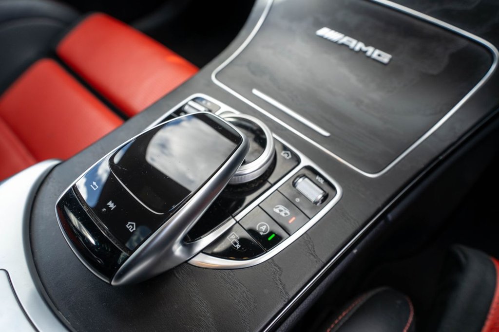 USED 2019 19 MERCEDES-BENZ C-CLASS 4.0 C63 V8 BiTurbo AMG S (Premium Plus) Estate 5dr Petrol SpdS MCT Euro 6 (s/s) (510 ps) A VERY WELL PRESENTED AND CARED FOR EXAMPLE WITH FULL IMPECCABLE MERCEDES BENZ MAIN DEALER SERVICE HISTORY WITH FULL SERVICE JUST COMPLETED