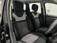 USED 2017 66 DACIA DUSTER 1.2 TCe Laureate SUV 5dr Petrol Manual 4WD Euro 6 (s/s) (125 ps) LOW MILEAGE, 4WD, NAV, DAB