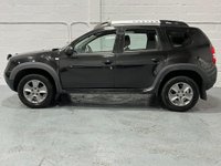 USED 2017 66 DACIA DUSTER 1.2 TCe Laureate SUV 5dr Petrol Manual 4WD Euro 6 (s/s) (125 ps) LOW MILEAGE, 4WD, NAV, DAB