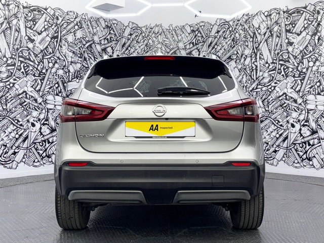 2020 Nissan Qashqai 1.3L N-Connecta 5dr - Photo 10