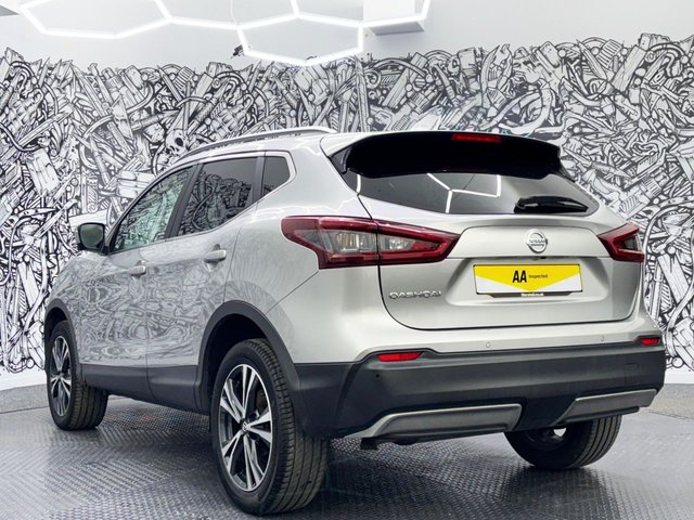 2020 Nissan Qashqai 1.3L N-Connecta 5dr - Photo 9
