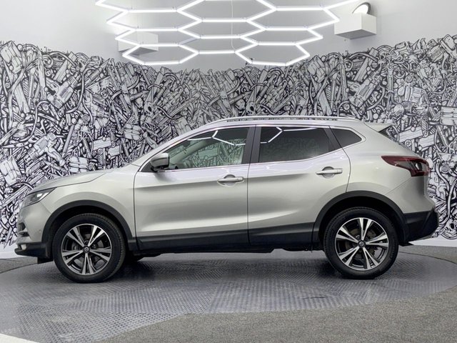 2020 Nissan Qashqai 1.3L N-Connecta 5dr - Photo 11