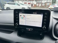 USED 2022 71 TOYOTA YARIS 1.5 VVT-h Design Hatchback 5dr Petrol Hybrid E-CVT Euro 6 (s/s) (116 ps) ** RAC BUYSURE INSPECTED **
