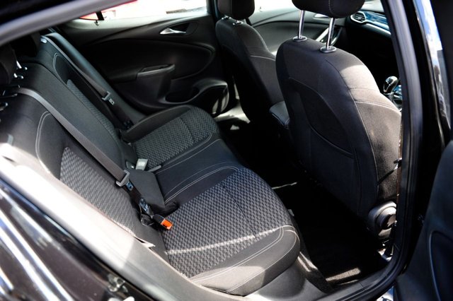 2016 VAUXHALL ASTRA - Photo 10