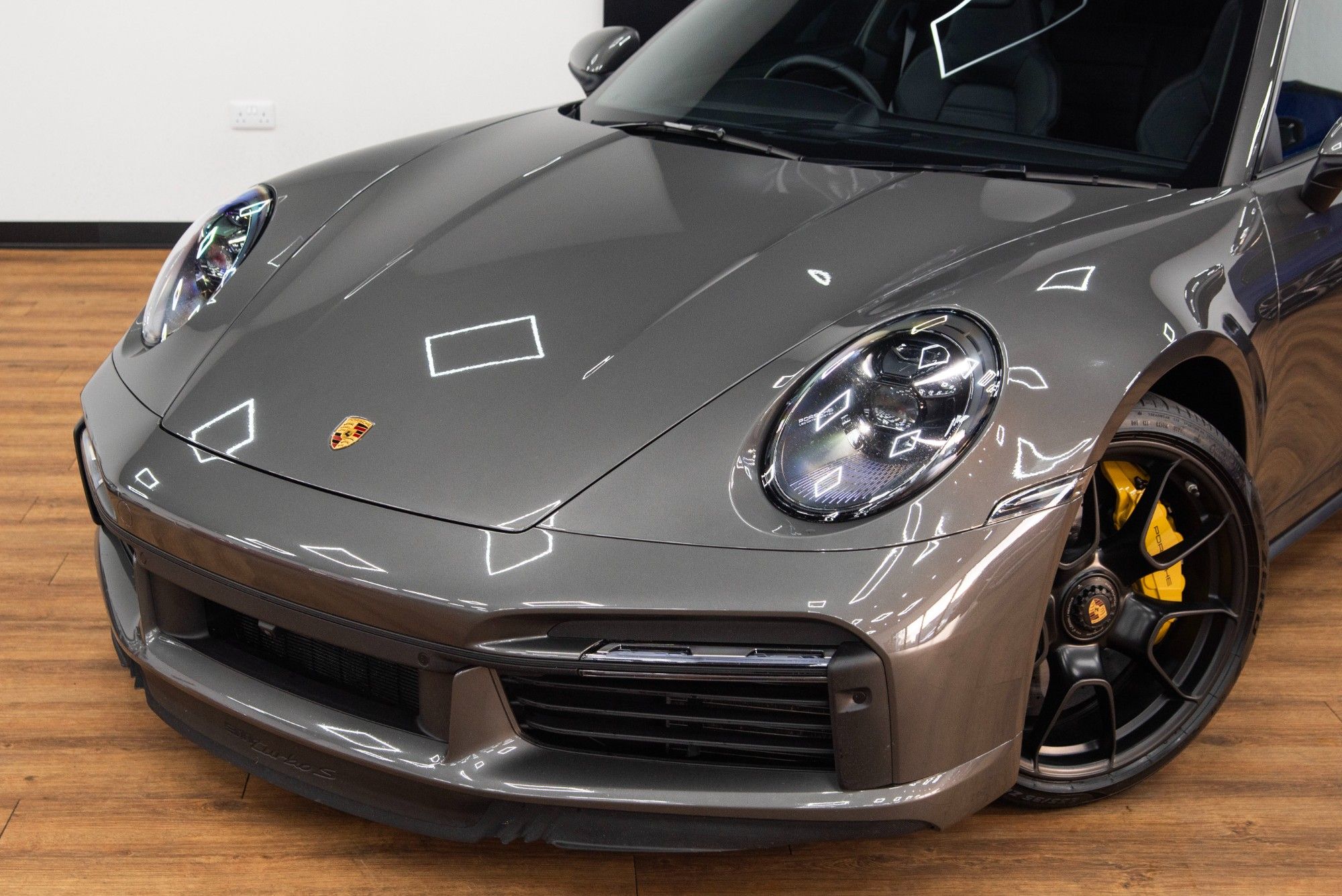 USED 2021 71 PORSCHE 911 3.7T 992 Turbo S 