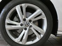 USED 2022 71 VOLKSWAGEN GOLF 1.5 eTSI MHEV R-Line Estate 5dr Petrol Hybrid DSG Euro 6 (s/s) (150 ps) SAT NAV PART LEATHER PARKING SENSORS 1 OWNER SERVICE HISTORY WARRANTY