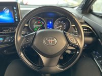 USED 2018 68 TOYOTA C-HR 1.8 VVT-h Dynamic SUV 5dr Petrol Hybrid CVT Euro 6 (s/s) (122 ps)+2 KEYS+HISTORY+MEDIA+NAVIGATION+PREMIUM PACK+LEATHER SEATS 2 KEYS+TOYOTAWARRANTY UNTIL JANUARY 2026+HISTORY+PARK ASSIST+NAV+FULL LEATHER HEATED SEATS+CRUISE+REVERSE CAMERA+AUTOLIGHTS+18" ALLOYS+PRIVACY+TOW BAR+DAB+HPI CLEAR