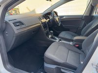 USED 2017 67 VOLKSWAGEN GOLF 1.4 TSI BlueMotion Tech SE Hatchback 5dr Petrol DSG Euro 6 (s/s) (125 ps) 