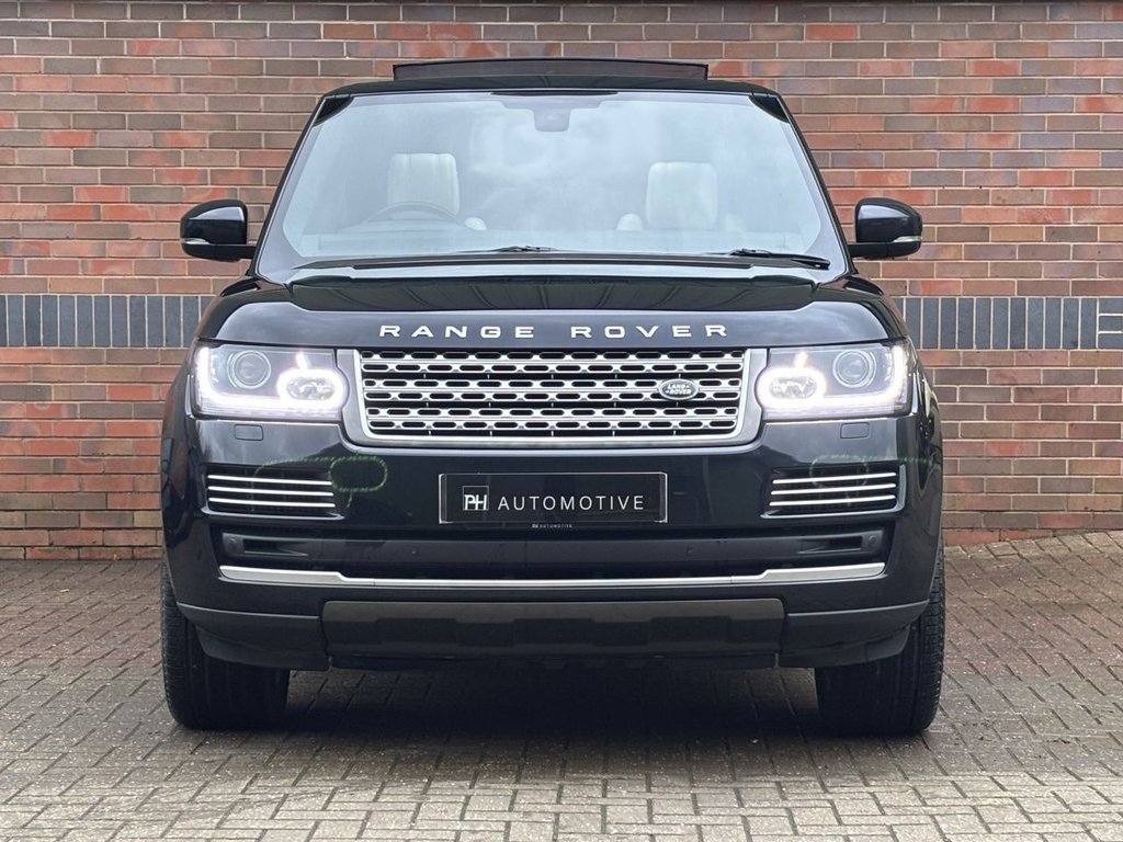 USED 2015 65 LAND ROVER RANGE ROVER 4.4 SD V8 Vogue SE SUV 5dr Diesel Auto 4WD Euro 5 (339 ps) SLIDING ROOF | 1 YEAR WARRANTY