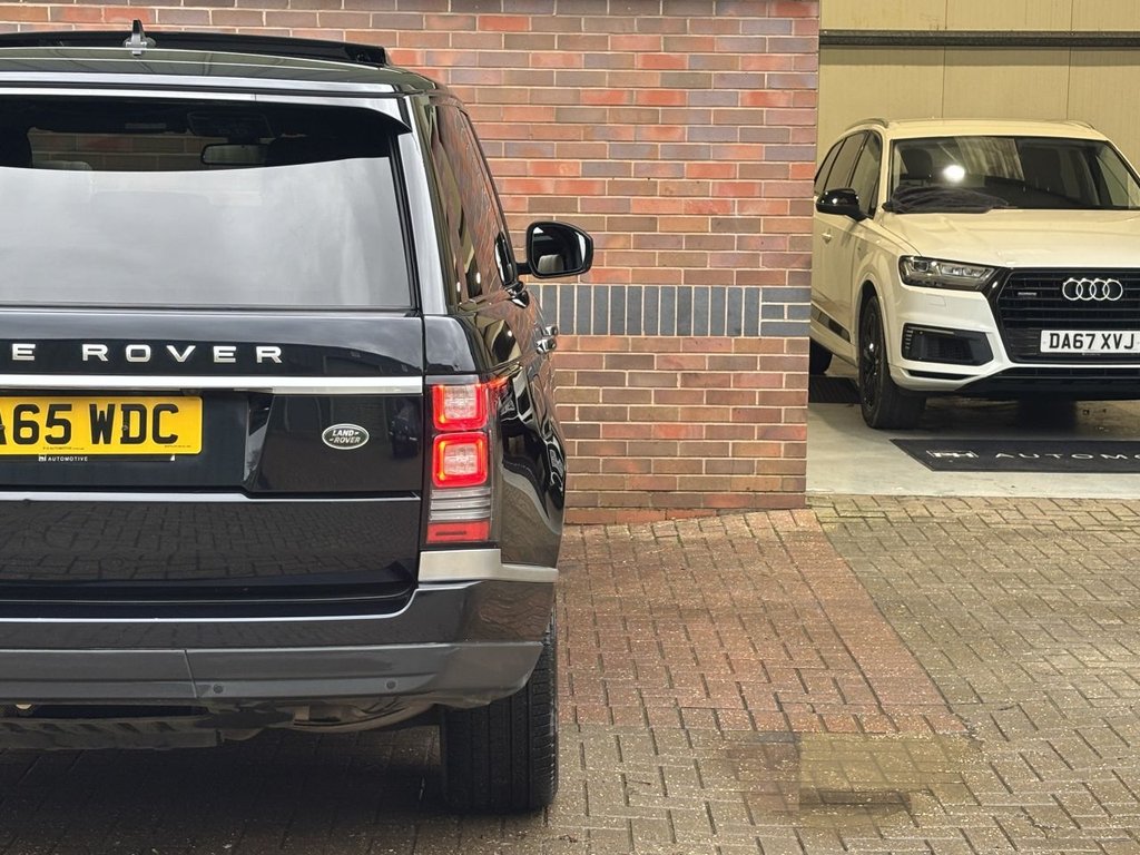 USED 2015 65 LAND ROVER RANGE ROVER 4.4 SD V8 Vogue SE SUV 5dr Diesel Auto 4WD Euro 5 (339 ps) SLIDING ROOF | 1 YEAR WARRANTY