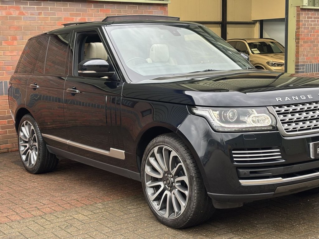 USED 2015 65 LAND ROVER RANGE ROVER 4.4 SD V8 Vogue SE SUV 5dr Diesel Auto 4WD Euro 5 (339 ps) SLIDING ROOF | 1 YEAR WARRANTY