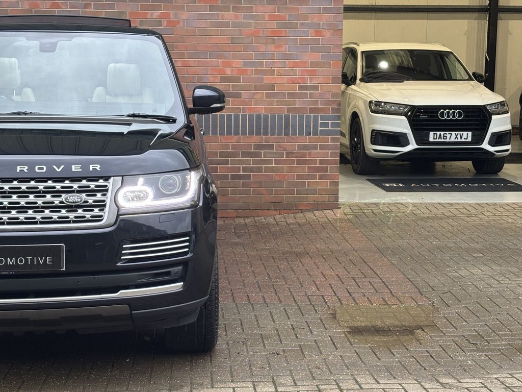 USED 2015 65 LAND ROVER RANGE ROVER 4.4 SD V8 Vogue SE SUV 5dr Diesel Auto 4WD Euro 5 (339 ps) SLIDING ROOF | 1 YEAR WARRANTY