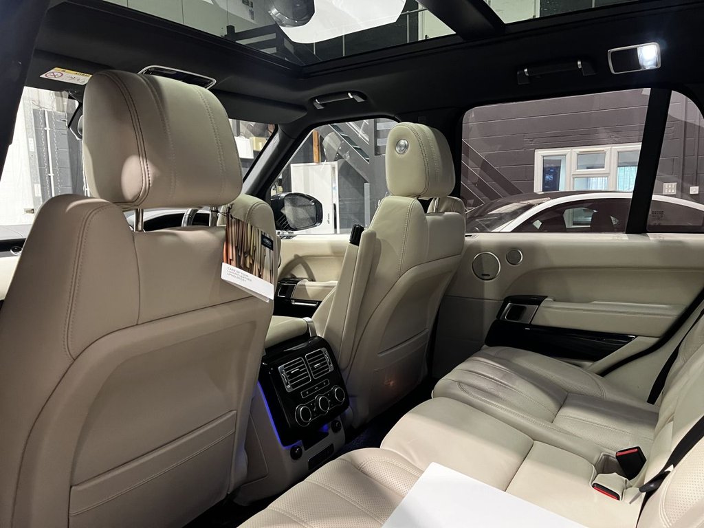 USED 2015 65 LAND ROVER RANGE ROVER 4.4 SD V8 Vogue SE SUV 5dr Diesel Auto 4WD Euro 5 (339 ps) SLIDING ROOF | 1 YEAR WARRANTY