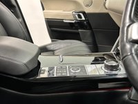 USED 2017 17 LAND ROVER RANGE ROVER 4.4 SD V8 Vogue SE SUV 5dr Diesel Auto 4WD Euro 6 (s/s) (339 ps) 1 Owner, 58200 Miles Complete Supplying Dealer Service Record , Striking Silicon Silver Premium Paint , Black Ebony Leather, Sliding Glass Panoramic Roof, Electrically Deployable Towbar