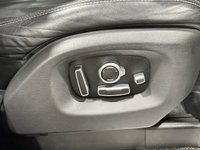 USED 2017 17 LAND ROVER RANGE ROVER 4.4 SD V8 Vogue SE SUV 5dr Diesel Auto 4WD Euro 6 (s/s) (339 ps) 1 Owner, 58200 Miles Complete Supplying Dealer Service Record , Striking Silicon Silver Premium Paint , Black Ebony Leather, Sliding Glass Panoramic Roof, Electrically Deployable Towbar