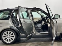 USED 2017 17 LAND ROVER RANGE ROVER 4.4 SD V8 Vogue SE SUV 5dr Diesel Auto 4WD Euro 6 (s/s) (339 ps) 1 Owner, 58200 Miles Complete Supplying Dealer Service Record , Striking Silicon Silver Premium Paint , Black Ebony Leather, Sliding Glass Panoramic Roof, Electrically Deployable Towbar
