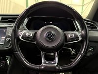 USED 2017 17 VOLKSWAGEN TIGUAN 2.0 TDI BlueMotion Tech R-Line SUV 5dr Diesel DSG 4Motion Euro 6 (s/s) (150 ps) Heated Seats | Camera | Navigation