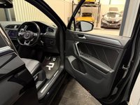 USED 2017 17 VOLKSWAGEN TIGUAN 2.0 TDI BlueMotion Tech R-Line SUV 5dr Diesel DSG 4Motion Euro 6 (s/s) (150 ps) Heated Seats | Camera | Navigation